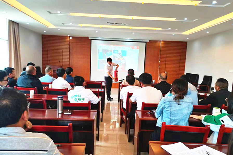 1688019547358613.jpg 消防培训(曲靖)_副本.jpg