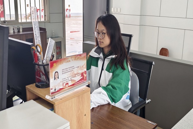 1755245377302482.jpeg 9张杏宇.jpeg